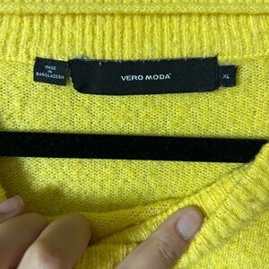 Pilled yellow Vera moda tunic